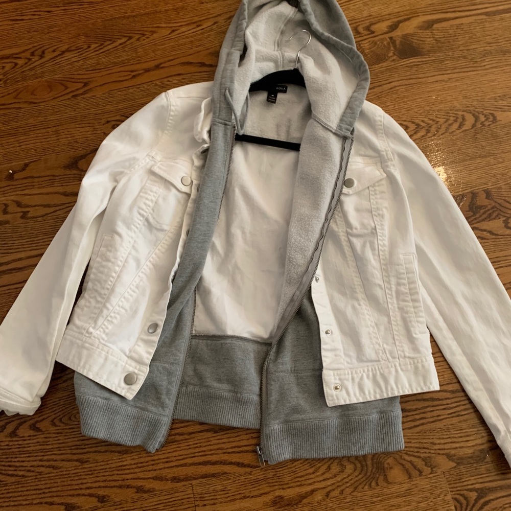 White denim jacket with fleece lining